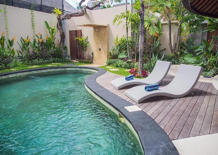 Lamoon Berawa Villa *