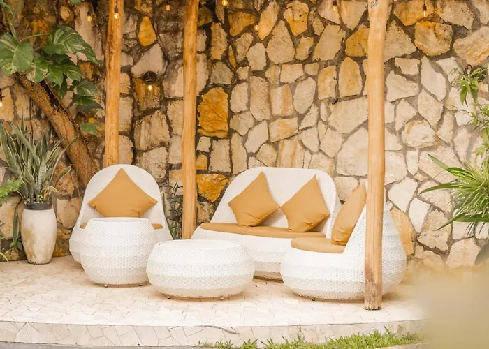 Lamoon Berawa Villa