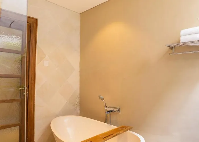 Lamoon Berawa Villa Canggu (Bali)